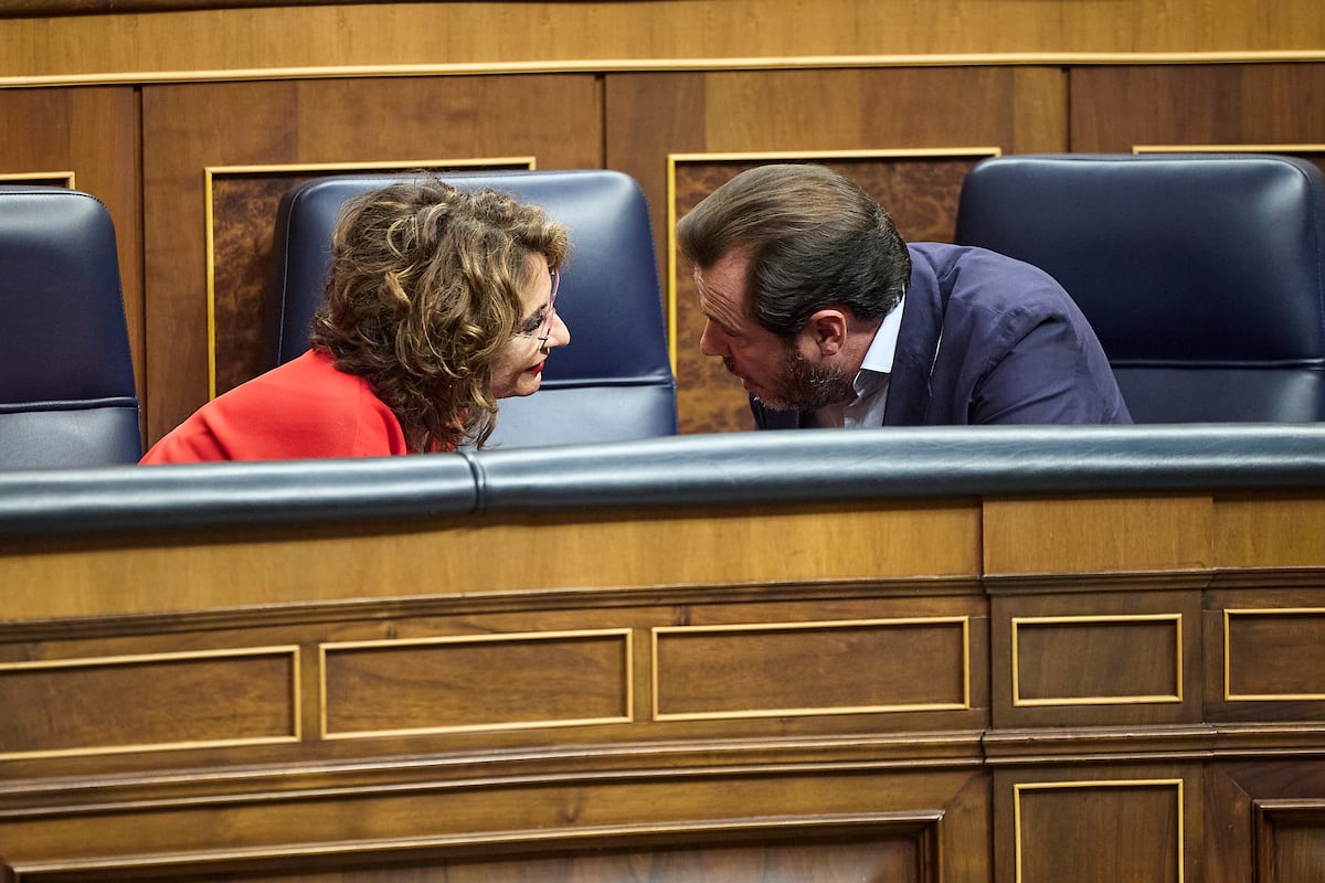 El Congreso aprueba la ley de movilidad con la abstención de Podemos
