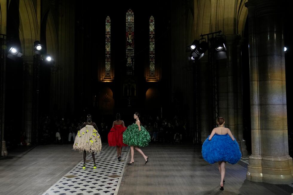 La pasarela de París o el precio del poder femenino | Estilo | EL PAÍS