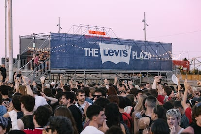 Asistentes a los conciertos en The Levi’s® Plaza.