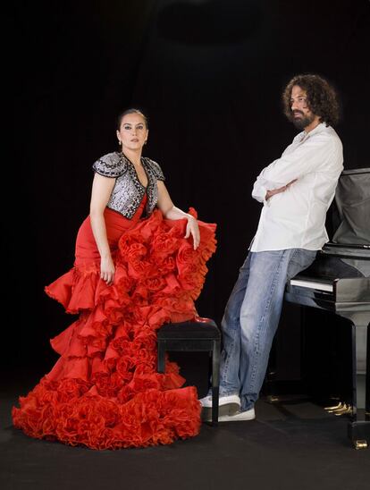 La bailaora Rafaela Carrasco y Pablo Suárez, pianista.