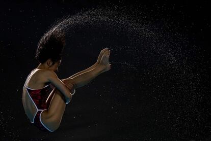 La saltadora china Shan Lin en acción durante un entrenamiento en el Natatorium durante la celebración de los Juegos Olímpicos de la Juventud 2018, en Buenos Aires (Argentina), el 8 de octubre de 2018.