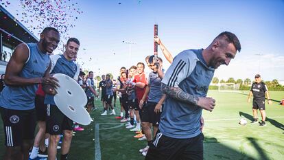 Leo Messi, a su llegada al Inter Miami tras recibir el lunes su octavo Balón de Oro en París.