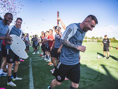 Leo Messi, a su llegada al Inter Miami tras recibir el lunes su octavo Balón de Oro en París.