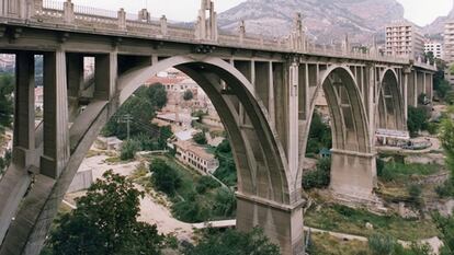 Viaducto de Sant Jordi a Alcoi, de Victor Eusa Razquin, Carmelo Monzon y Vicente Redon (1924-1931).