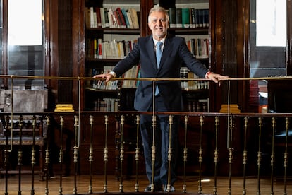 El ministro de Política Territorial y Administración Pública de España, Ángel Víctor Torres, en la Biblioteca del Congreso, el pasado jueves.