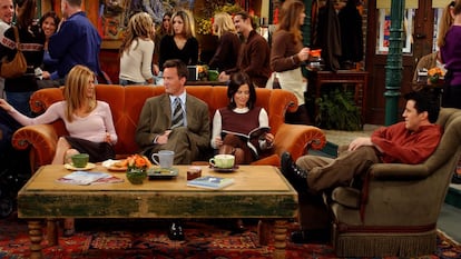 Jennifer Aniston, Matthew Perry, Courteney Cox y Matt LeBlanc, en Friends.