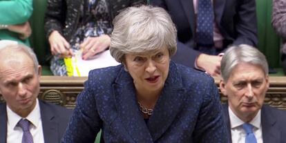 La primera ministra de Reino Unido, Theresa May, en el Parlamento brit&aacute;nico.