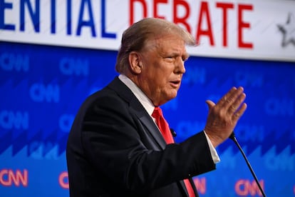 Donald Trump, durante el debate de este jueves en Atlanta.