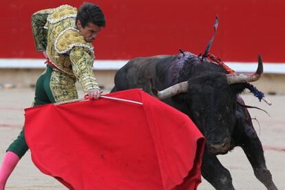 Francisco Marco en su segundo toro.