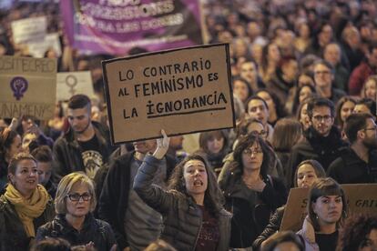 En Barcelona la manifestación ha transcurrido entre la plaza Universitat y la plaza de St. Jaume. 