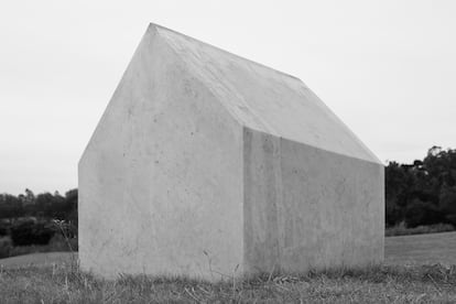 'Una casa sin accesos es una casa sin tiempo'.