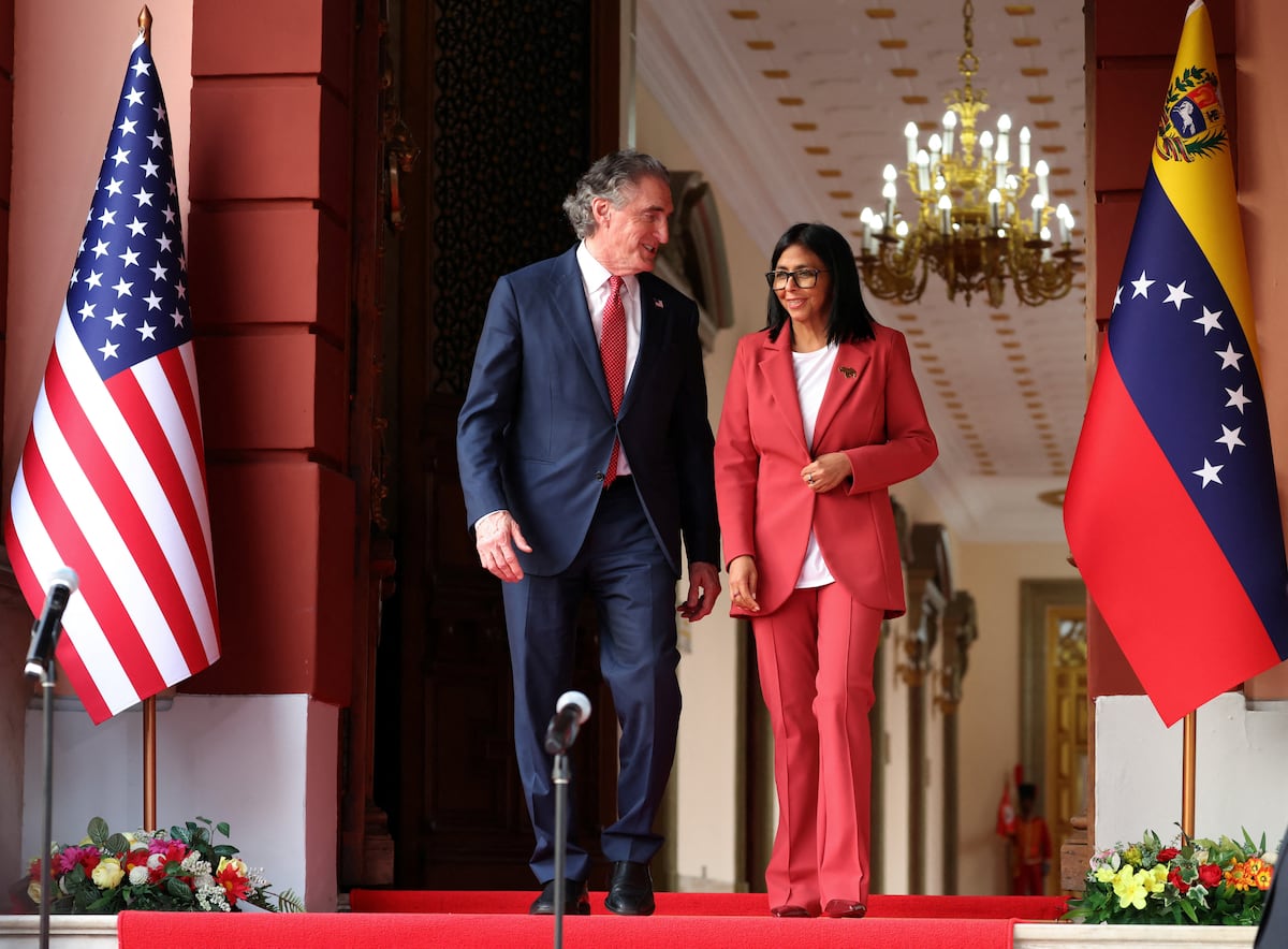 Venezuela opens its gold and gas-rich subsoil to the United States