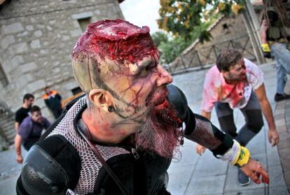Festa de zombis a Avià.