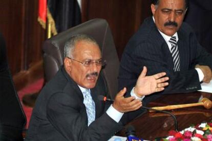 El presidente yemení, Alí Abdalá Saleh, en el Parlamento.