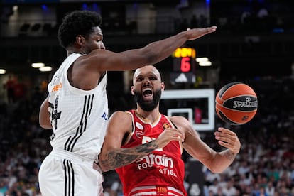 Fournier ante Andrés Feliz.