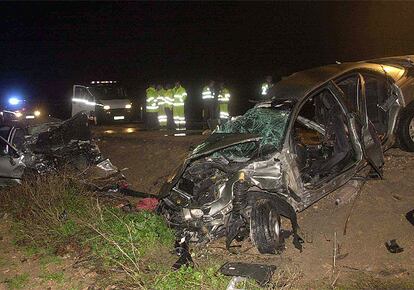 Estado en el que quedaron los dos vehículos siniestrados en Corral de Almaguer (Toledo).