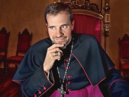 Xavier Novell, obispo emérito de Solsona, en una entrevista con El País Semanal en 2011.