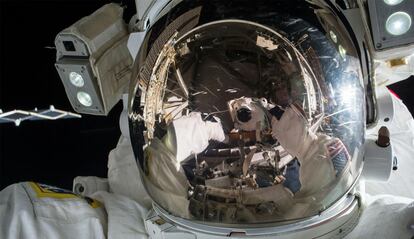 NASA casco de astronauta