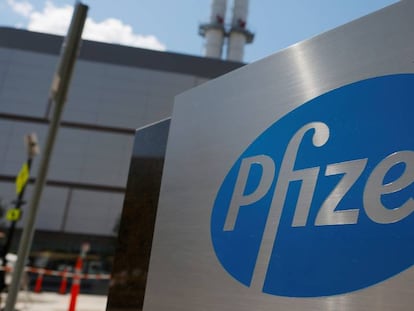 Pfizer suspende la venta de un fármaco para dejar de fumar tras hallar un carcinógeno