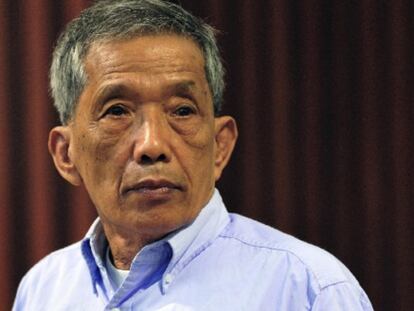 Kaing Guek Eav, Duch, en el tribunal respaldado por la ONU que le juzgó en Camboya en 2010.