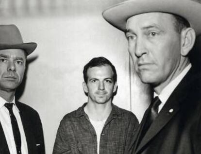 Lee Harwey Oswald.