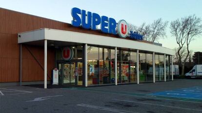 Entrada del supermercat de Trèbes.