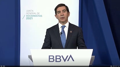 El presidente de BBVA, Carlos Torres, en la junta general ordinaria de 2021.