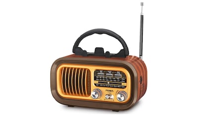 Hay productos que regalar en Navidad para los que tienen de todo: como esta radio de diseño retro.