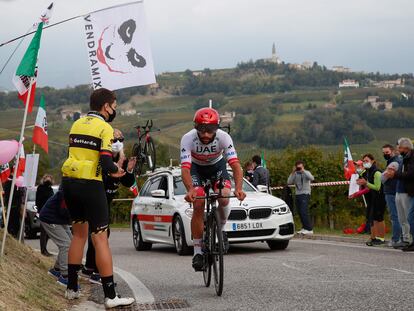 El colombiano Fernando Gaviria, del equipo UAE Emirates, en la etapa del Giro del pasado sábado.