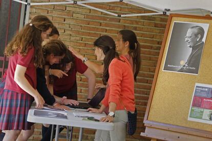 Alumnes de l'escola La Vall, a Sabadell.