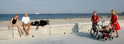 Playa de Amager Strand, ahora conectada en metro con el centro de Copenhague.