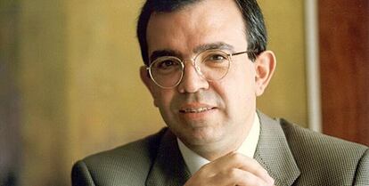 Roberto López Abad, ex director de CAM. Se aseguró junto a otros cuatro altos ejecutivos  una prejubilación de 12,8 millones en total