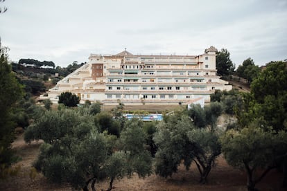 Exterior del edificio de Santa Clara.