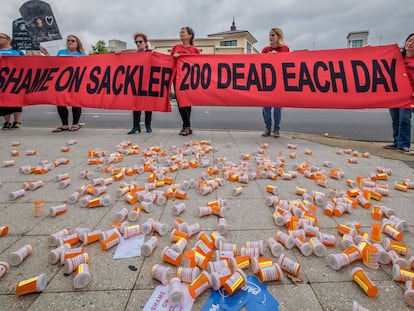 Members of P.A.I.N (Prescription Addiction Intervention Now)