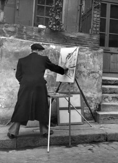 Un pintor en Montmartre en los años treinta.