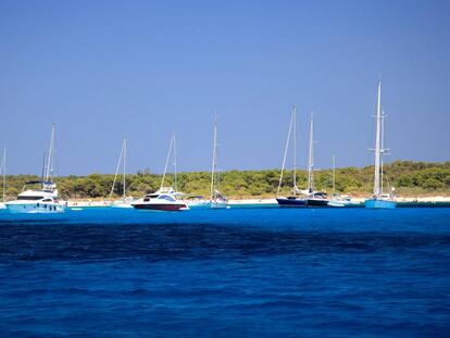 La playa de Son Xoriguer, en Menorca.