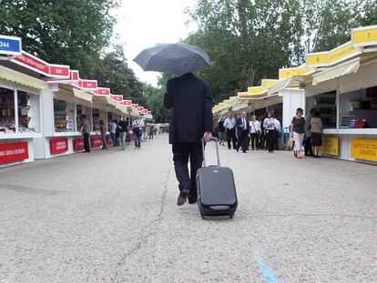 La Feria del Libro de Madrid se celebrará en otoño, del 2 al 18 de octubre, en el Paseo de Coches del Retiro.