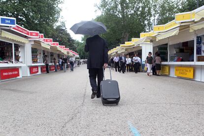 La Feria del Libro de Madrid se celebrará en otoño, del 2 al 18 de octubre, en el Paseo de Coches del Retiro.