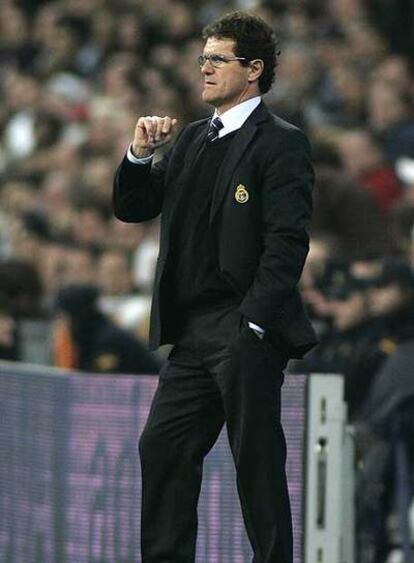 Capello, en el Bernabéu durante un partido.