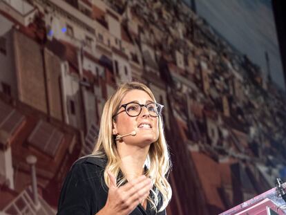 La líder de Junts en Barcelona, Elsa Artadi, durante un acto en la sala de cine sala de cine Phenomena