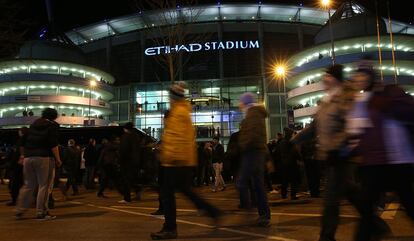 Vista panorámica del Etihad Stadium del Manchester City antes de un partido.