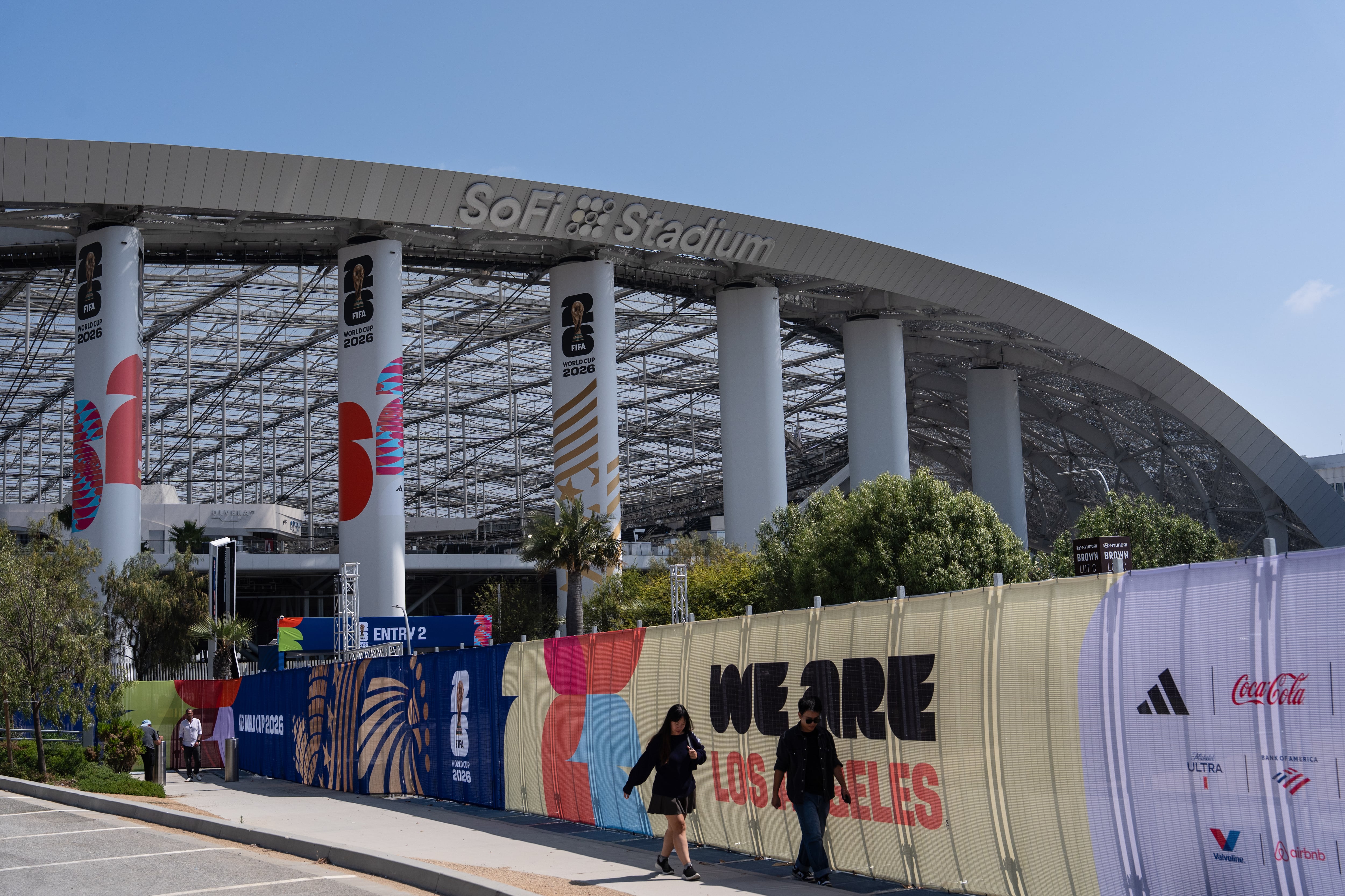 Los trabajadores del estadio que albergará la inauguración del Mundial en Estados Unidos se lanzan a una huelga