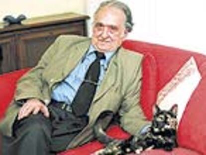Rafael Sánchez Ferlosio (Roma, 1927), fotografiado la semana pasada en su casa de Madrid.