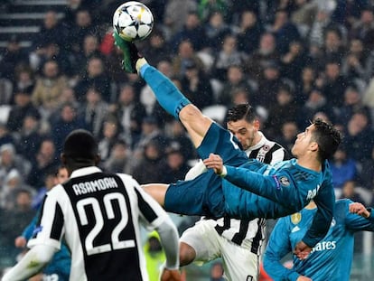 Cristiano marca el segundo gol del Real Madrid al Juventus de chilena.  