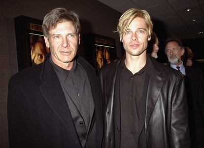 Harrison Ford y Brad Pitt en el estreno de 'La sombra del diablo' en 1997.