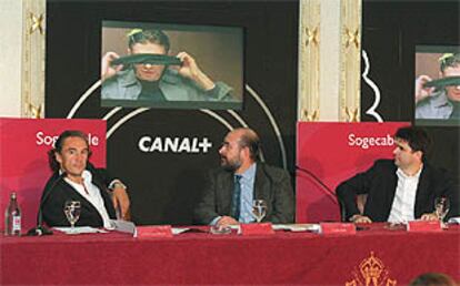 De izda. a dcha., José Manuel Lorenzo, Carlos Abad y Fernando Bovaira.