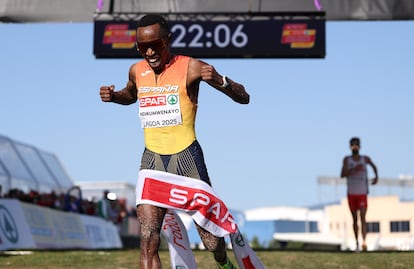 Thierry Ndikumwenayo