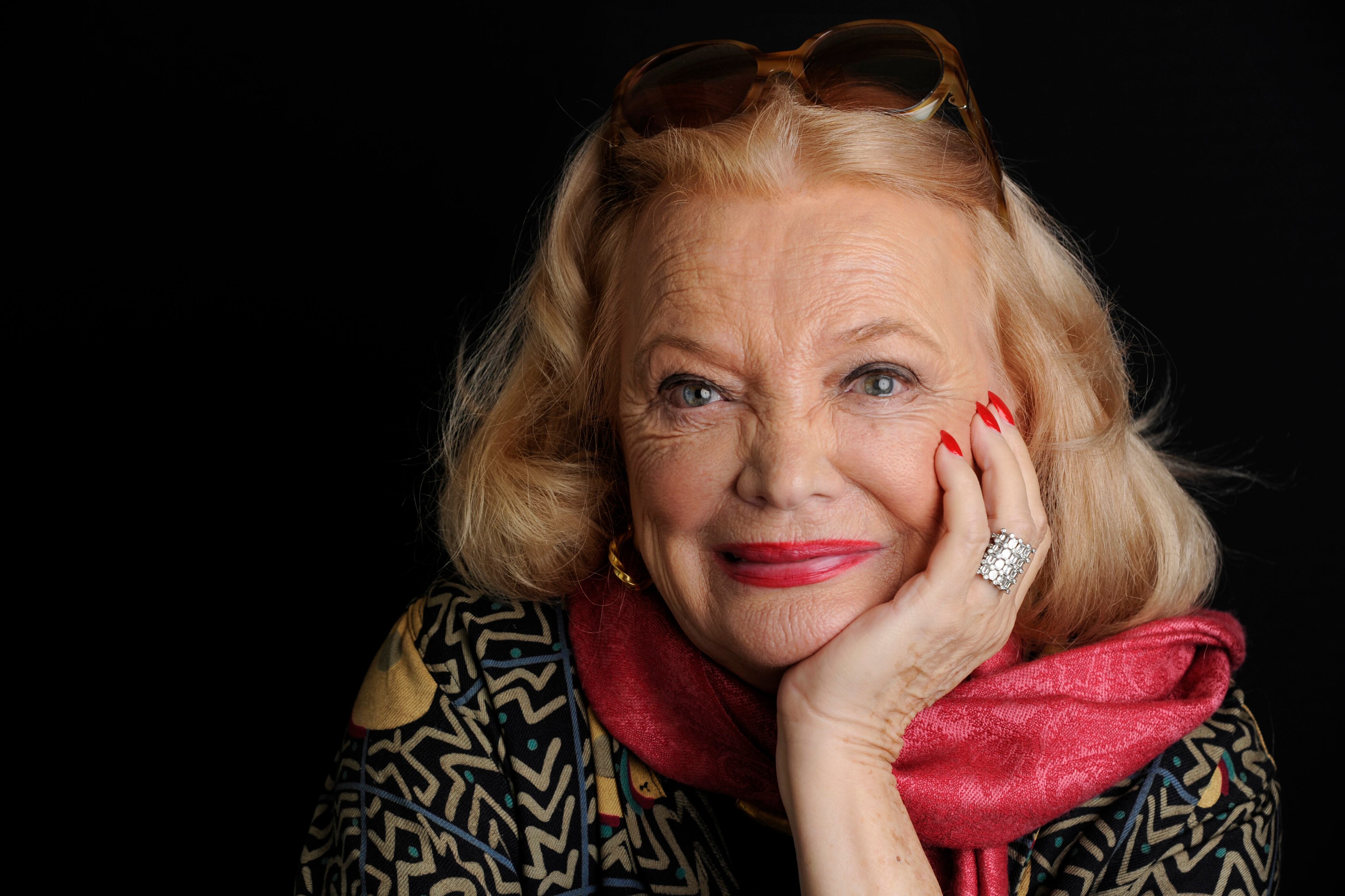 Muere Gena Rowlands, diva del cine independiente y musa de John Cassavetes 