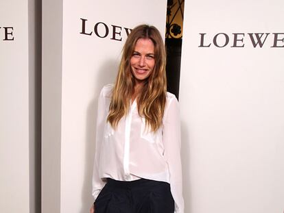 Loewe se lleva a la alta sociedad barcelonesa al museo