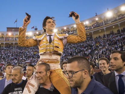 Roca Rey ha salido este miércoles a hombros por la puerta grande de Las Ventas. 